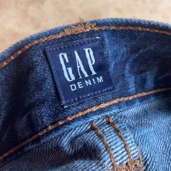 Frayed denim skirt - Picture 4 of 4